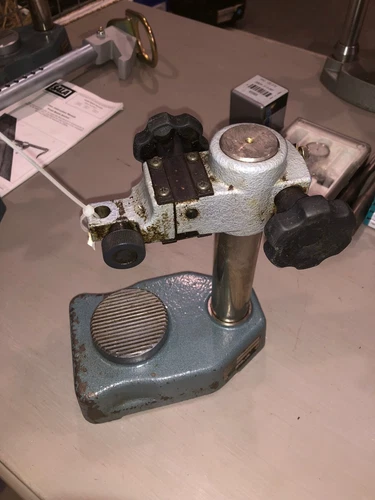 MITUTOYO NO. 7003 INDICATOR STAND