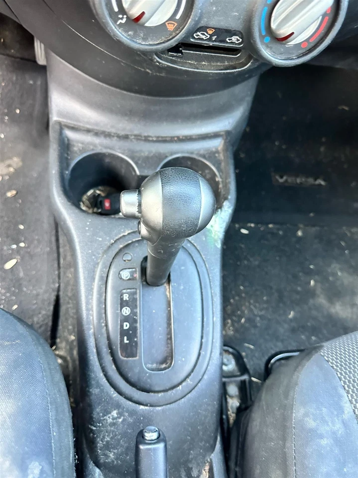 Regulador de ventana de puerta delantera izquierda usado se adapta a: Nissan Versa Sdn 2013 eléctrico Foto 2 de 4