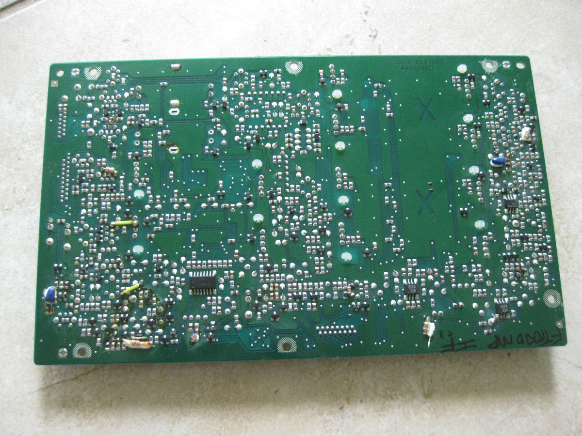 YAESU FT-1000MP ジャンク扱い YAESU FT-1000MP ジャンク扱い 前回のFT-1000MPと同じ箇所が故障