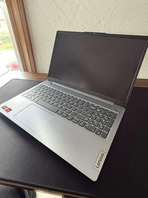 Lenovo IdeaPad 15.6'' Ryzen 7 5000 AMD Radeon Windows Silver Wi-Fi Webcam