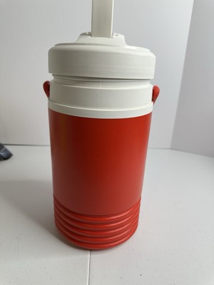 Igloo Elite Vintage 1/2 Gallon Water Jug Insulated Cooler Thermos Red/White