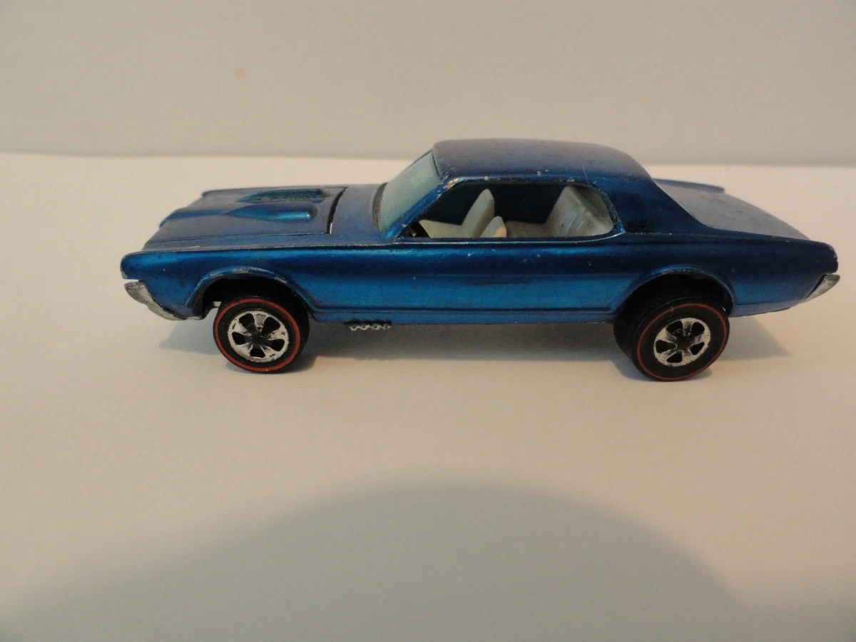 25+ Hot Wheels Redlines Blue 1967 Year of Manufacture Vintage