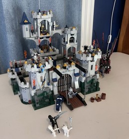 LEGO Castle: King's Castle Siege (7094) 100% Complete (Built For Display)