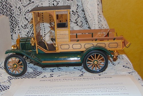FRANKLIN MINT 1913 FORD MODEL T PICKUP TRUCK LIMITED 1/16 W/ PAPERWORK
