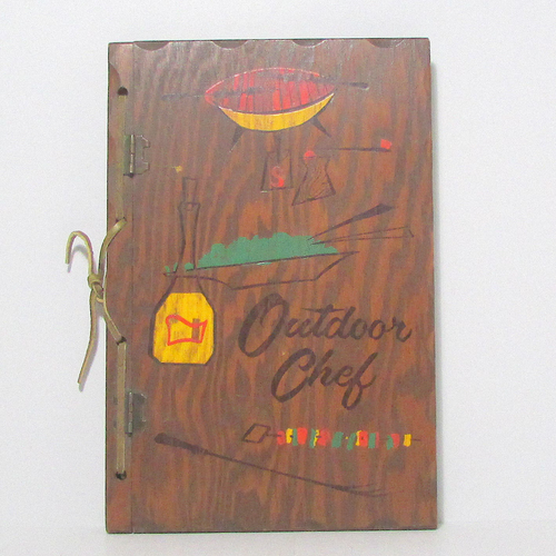 Solid Wood Covers BBQ Cookbook, Brass Hinges, leather string binding, 1950s - Imagen 1 de 9