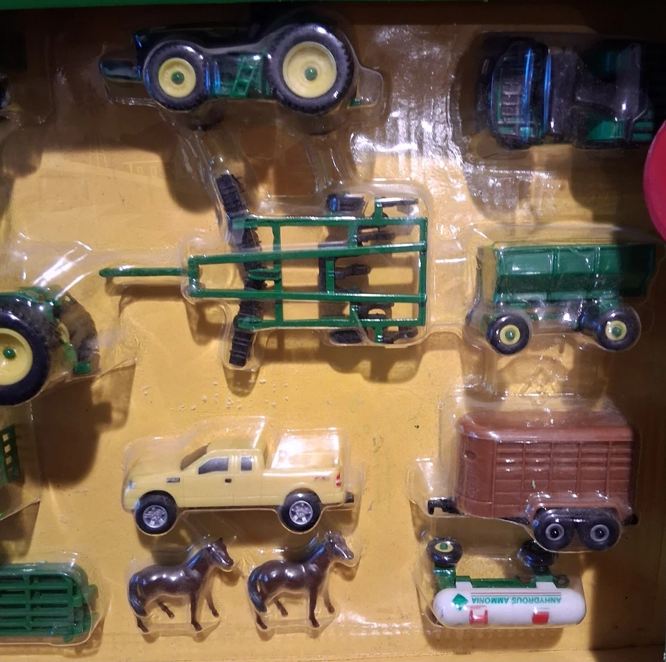 NEW John Deere Farm Toy Set 20 Piece by Tomy Tractors Trucks Horses Wagons +More - Image 3 of 4
