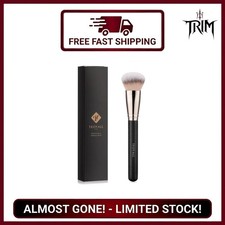 Professional Domed Blush Brush with Soft Bristles - Easy to Clean and Maintain