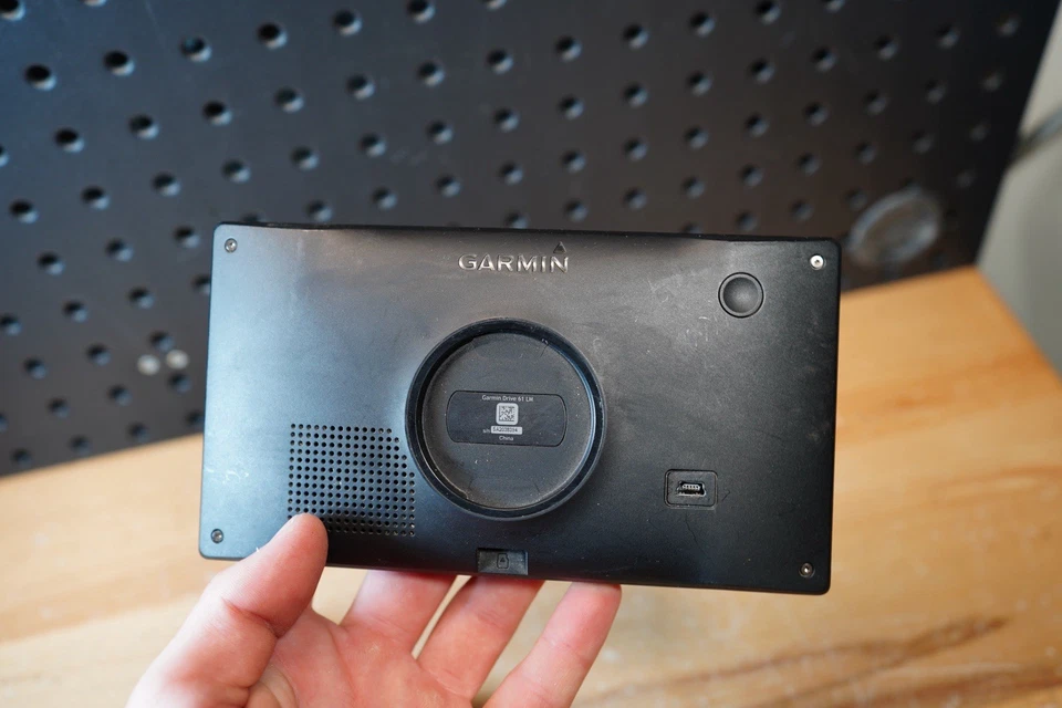 (G) Garmin Drive 61 LM  Life Time Maps GPS Navigator Touchscreen - Image 3 of 3
