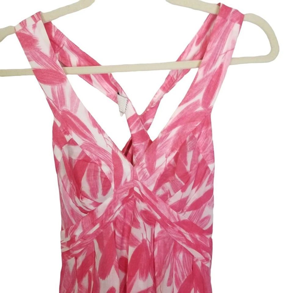 Vestido Anthropologie de matasellos Vestido midi Cintura Imperio 00 Rosa Estampado Pluma Foto 3 de 4