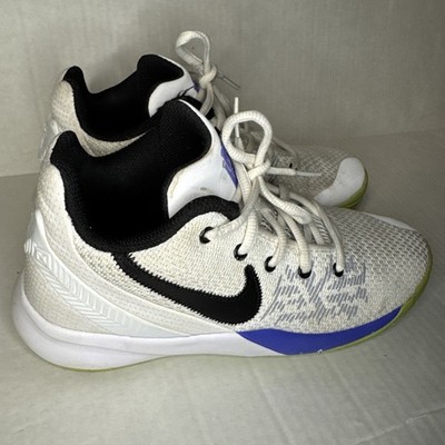 Nike Youth Boys Basketball Sneakers Shoes Size 5 Y Kyrie Flytrap II AQ3412-153