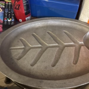 Vintage MCM Aluminum Sizzling Platter Unmarked Drip Roasting 15" No Wagner Ware!