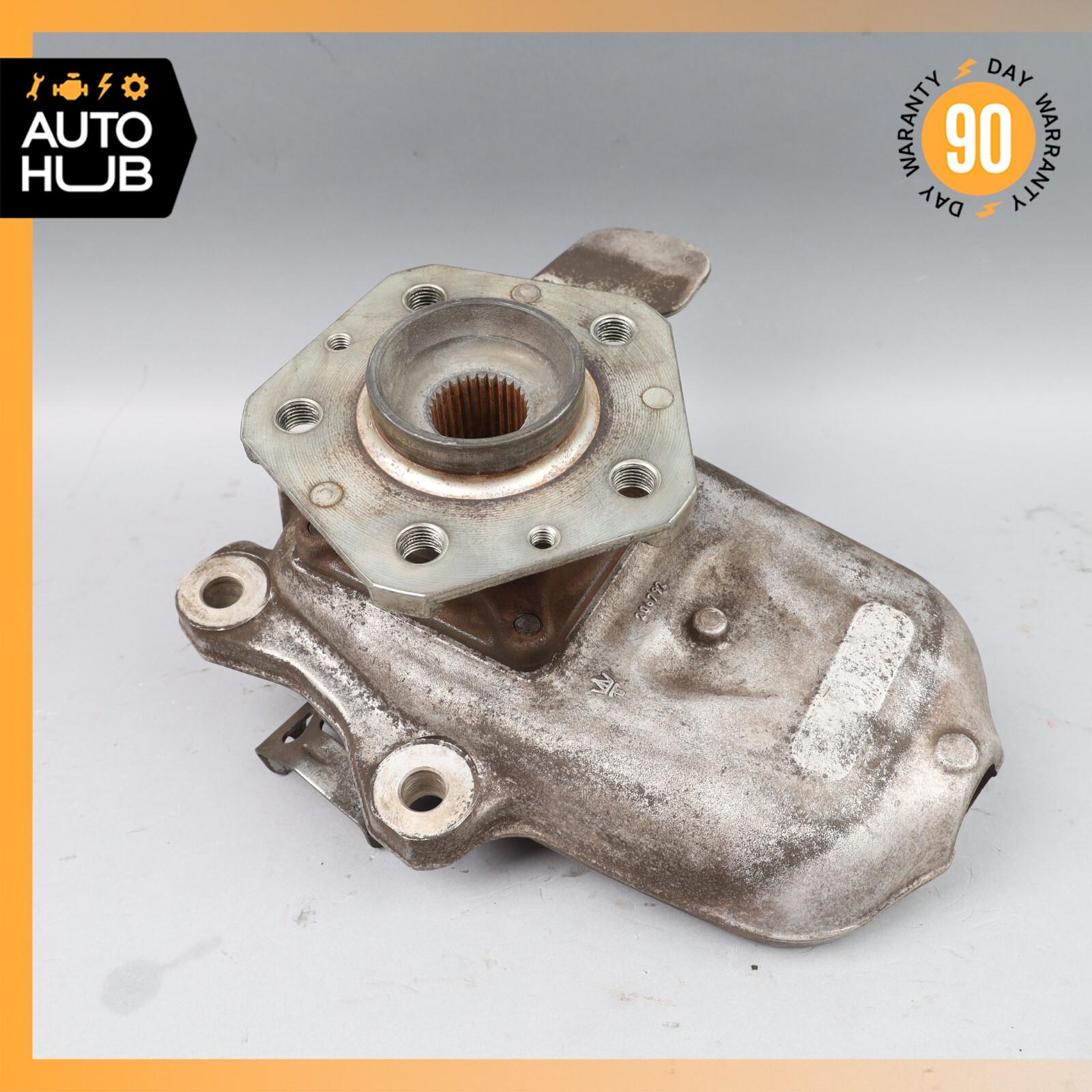 03-10 Maserati Quattroporte M139 Front Right Side Spindle Knuckle Hub OEM
