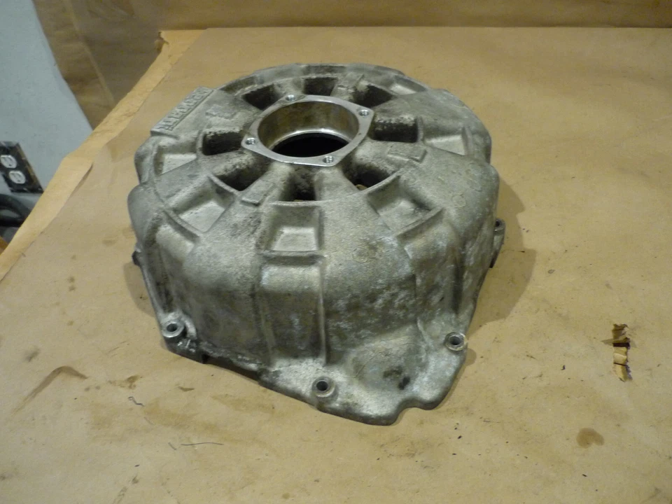 Ferrari 348-Mondial T - корпус колокола сцепления - P/N 143279 - Изображение 4 из 4