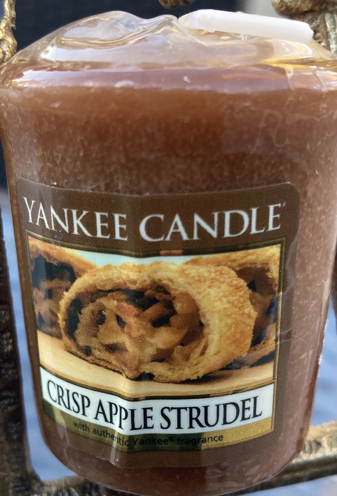 Yankee Candle CRISP APPLE STRUDEL Votives Samplers Lot of 4 New 1 .75