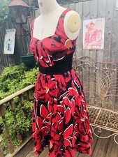 SIZE 10 VINTAGE 1950S STYLE COTTON PRINT DRESS RED FLORAL PRINT BLACK FIT FLARE