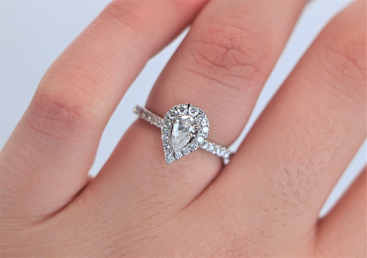 $3,850 Neil Lane 14K White Gold Pear Shape Round Diamond