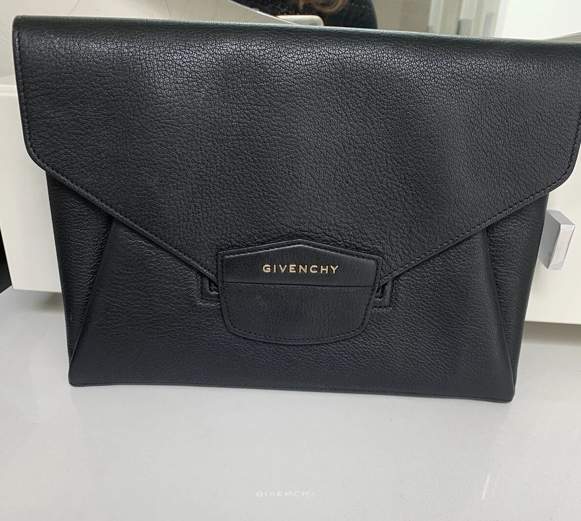 Givenchy Antigona Clutch Black