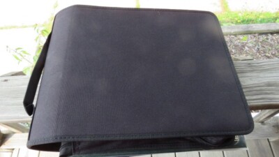 DVD /CD/Blu-ray Case, HOLDS 200 Discs and 100 Booklets Capacity, Storage Binder,