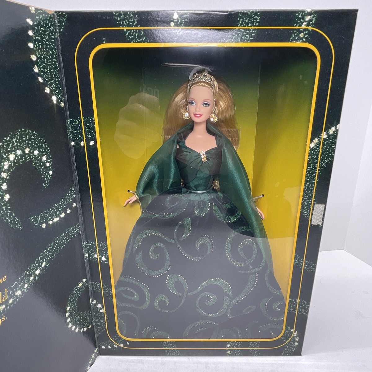 Emerald Enchantment Barbie バービー Emerald Enchantment™ Barbie® Doll - 17443 BarbiePedia