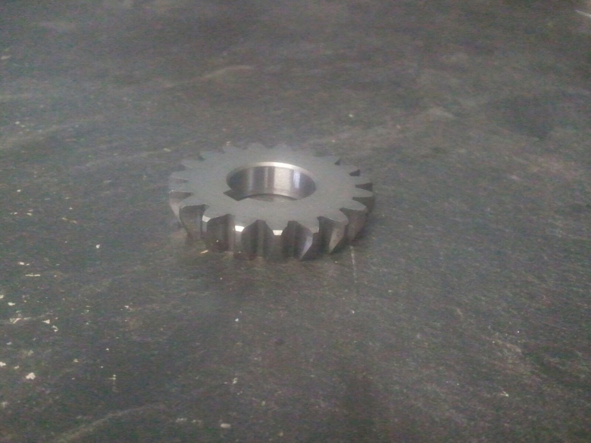 89-06 Kawasaki Water Pump Spur Gear # 59051-1207 KDX220R KDX 220R