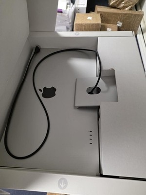 APPLE STUDIO DISPLAY A2525 (EZ2006386) 194253030829| eBay