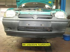 Stoßfänger / Stoßstange Vorne Opel Corsa B Farbe Grün Z361 Limousine