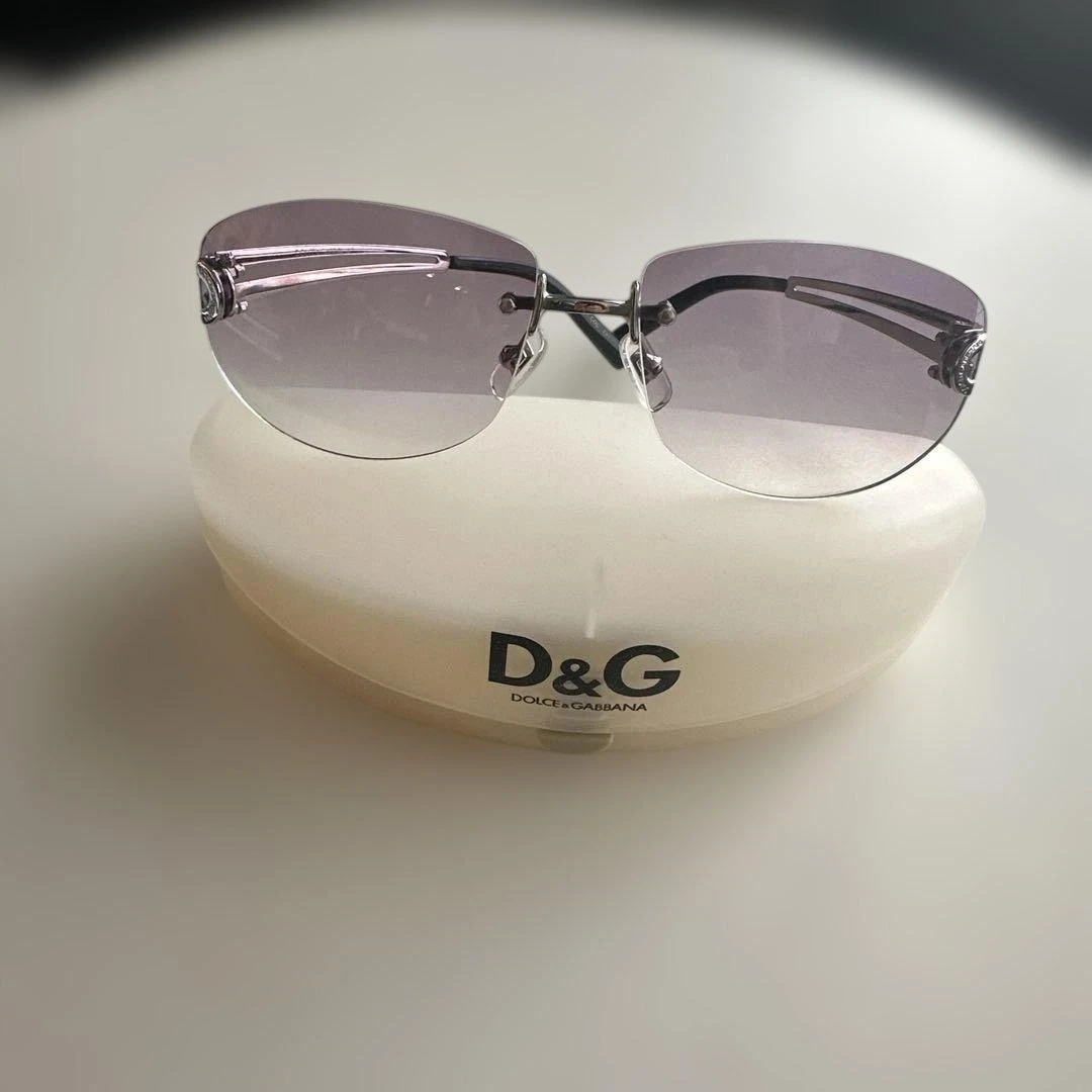 Dolce Gabbana Occhiali Sunglasses Chrome DG328S 901 110 Vintage Y2K Dolce&Gabbana Silver Sunglasses for Women for sale | eBay main image 4