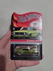 Hot Wheels Chevrolet Camaro SS 1:64 Diecast Car - Green Red Line Club