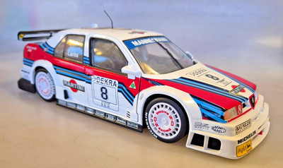 UT Models Martini Alfa Romeo 155 V6TI Larini DTM 1995 Diecast MODELLAUTO in 1:18