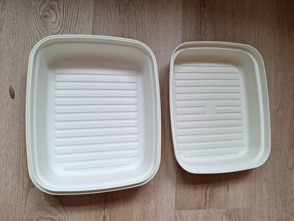 Tupperware Retro Großer Bäckermeister weiß Brotkasten Brotbehälter  Aufbewahrung - Bild 3 von 4