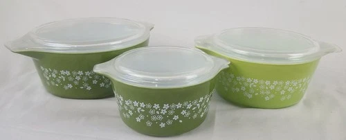 Pyrex Spring Blossom Nesting Mixing Bowls With Lids