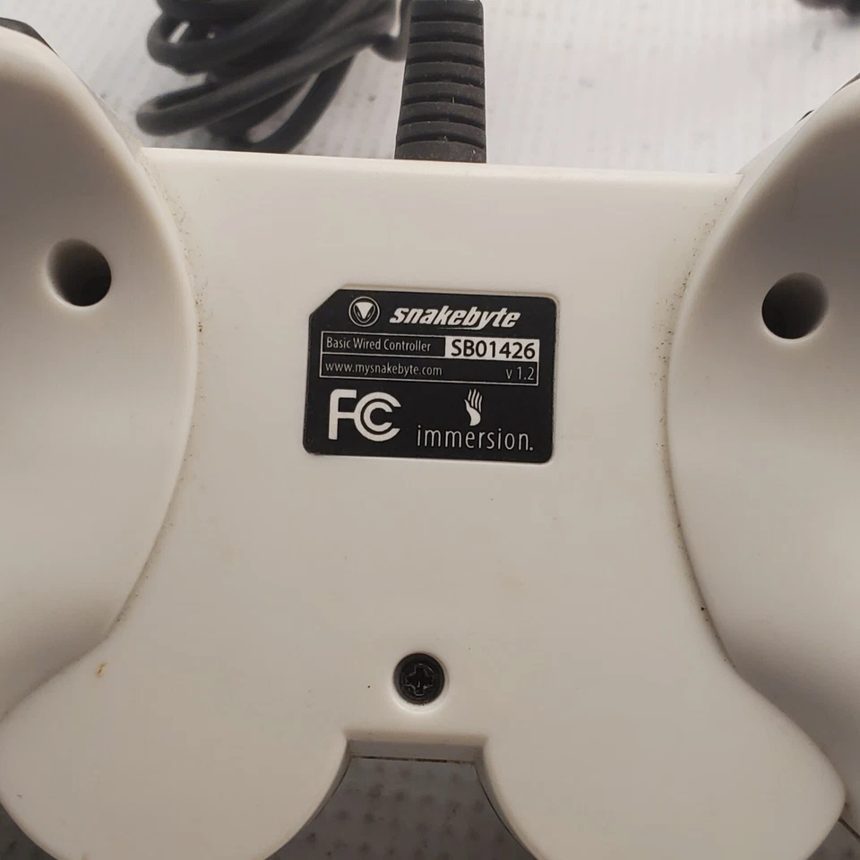 Snakebyte SB01426 USB Wired CAMO Controller for PS3 PLAYSTATION 3 NOT TESTED - Image 4 of 4