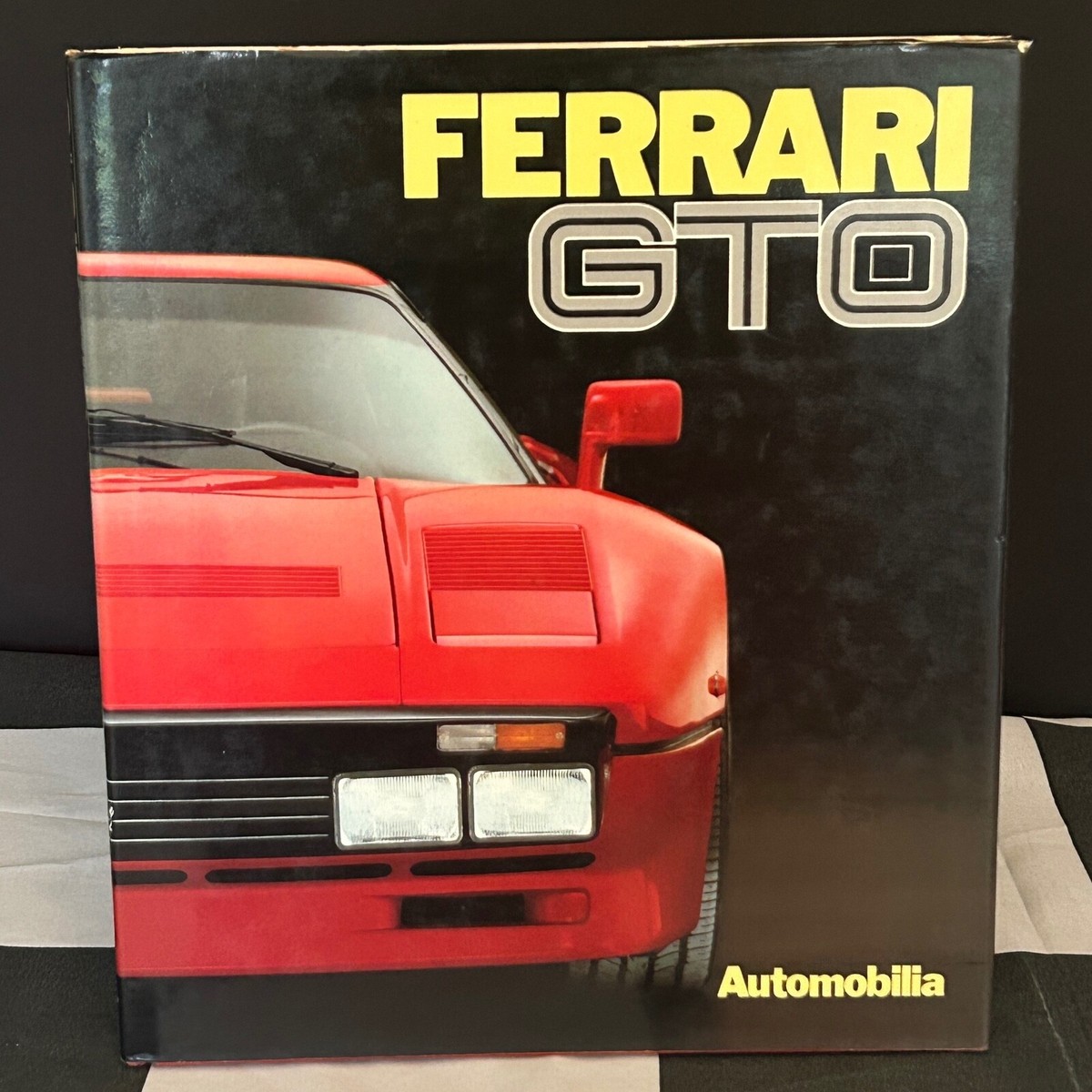 FERRARI GTO AUTOMOBILIA OUT OF PRINT BOOK 1985 MULTILANGUAGE 250