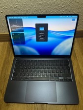 MacBook Air 13" M2 2022 – Mitternacht – 8 GB RAM / 256 GB SSD