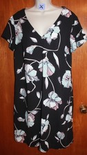 A NEW DAY Ladies' XL SHIFT DRESS (black floral w/ short sleeves; v-neck) perfect