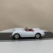 Hot Wheels Collectibles 100 1953 Chevy Corvette C1 Whitered Interior 164 Nm Hot Wheels Collectibles 100 1953 Chevy Corvette C1 Whitered Interior 164 Nm