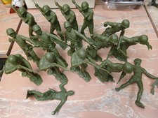 15 Vintage Marx 6" Plastic Rifleman Soldiers Army Men Infantry USMC U.S.