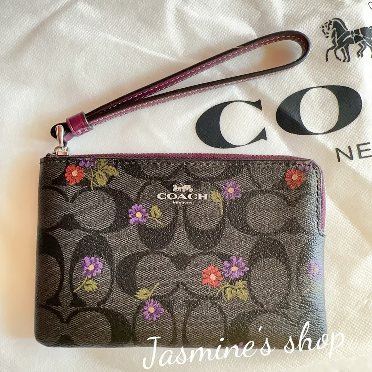 NWT Coach Corner Zip Wristlet With Floral print CM867 | eBay