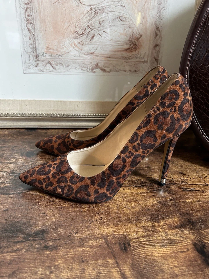 Kardashian Kollection Leopard Print Pointed Toe Stilettos size 7.5 - Image 2 of 4