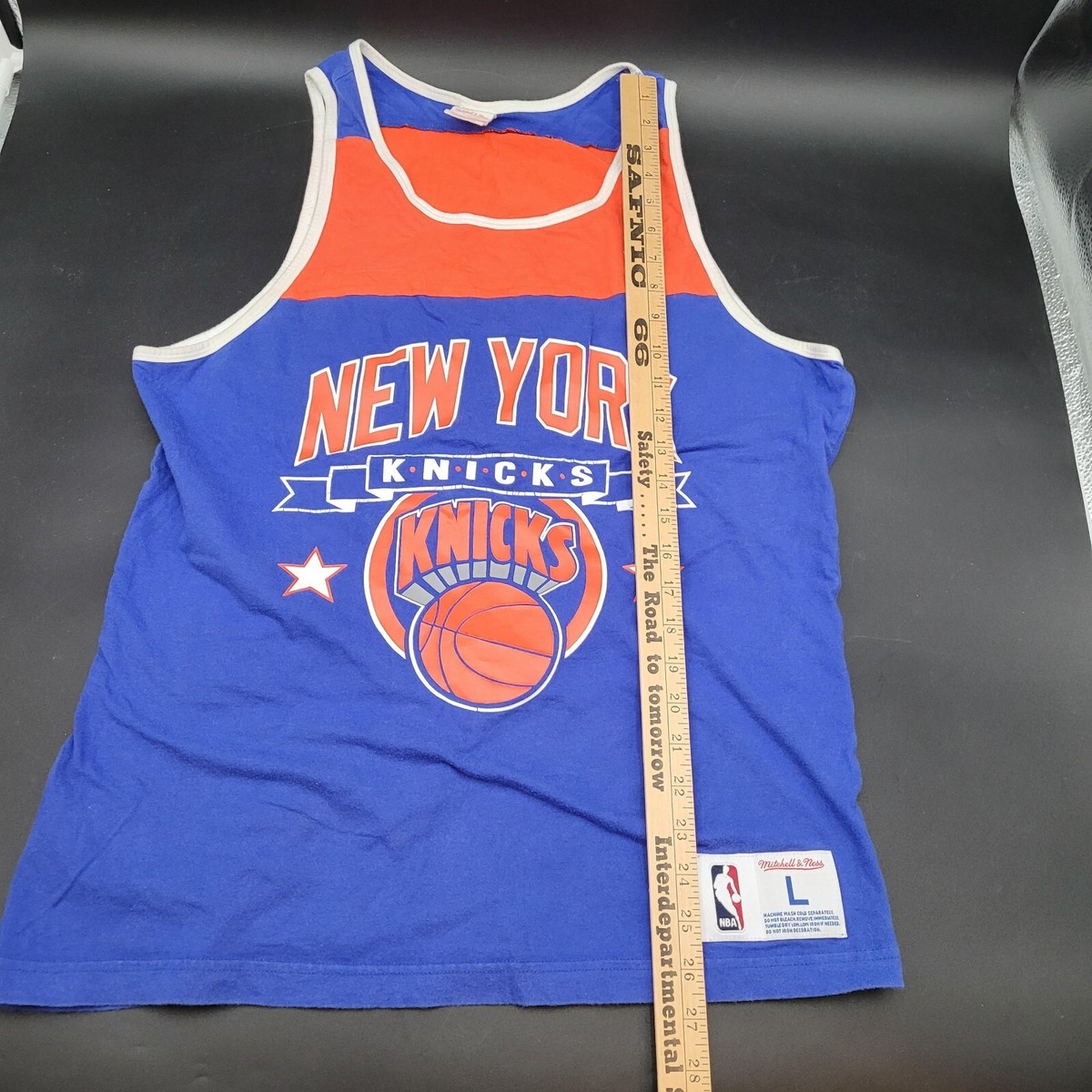 Mitchell & Ness New York Knicks Basketball Jersey Men's Size
