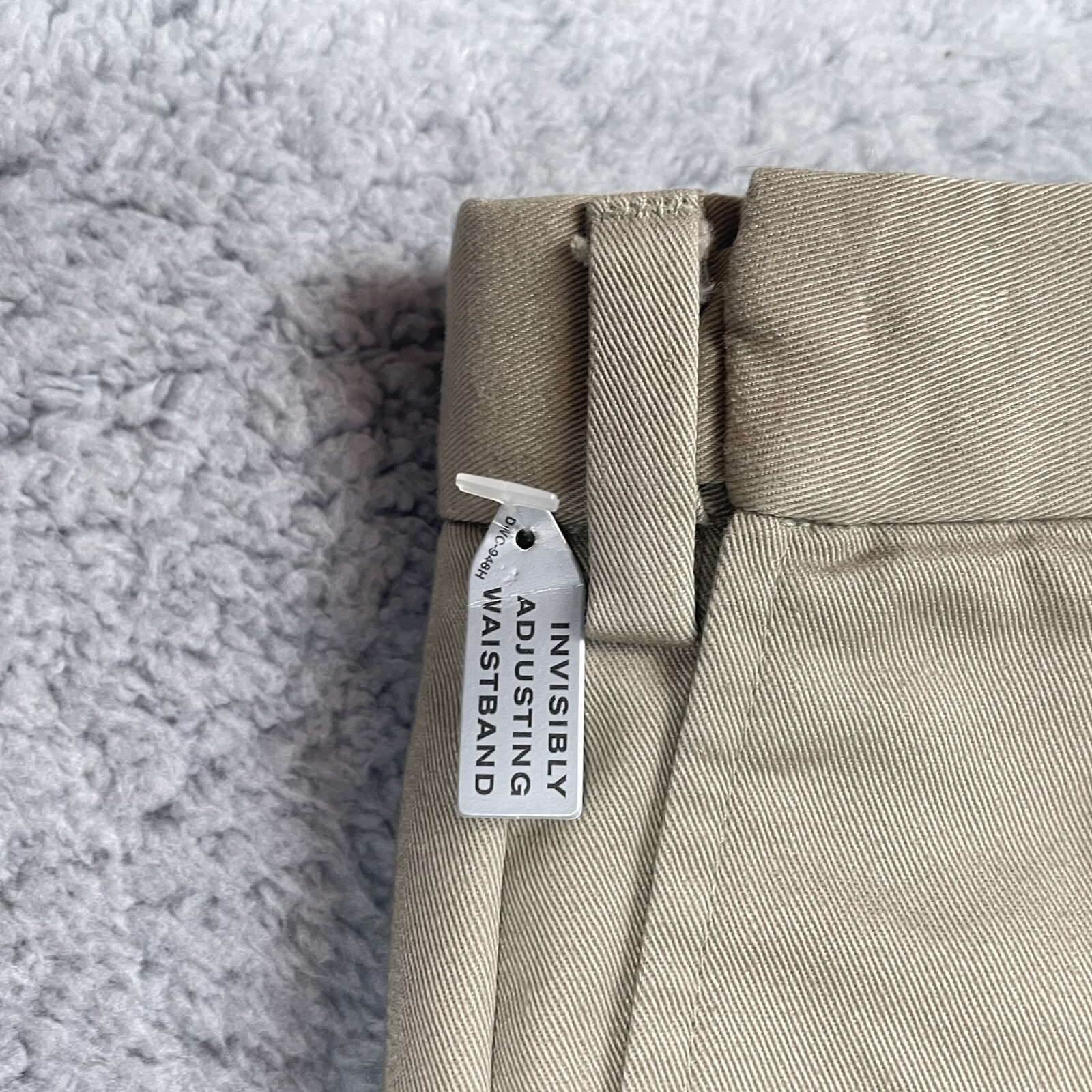 Dockers Custom Fit Khaki Pants Mens 34x34 (33x33) Beige Pleated Classic