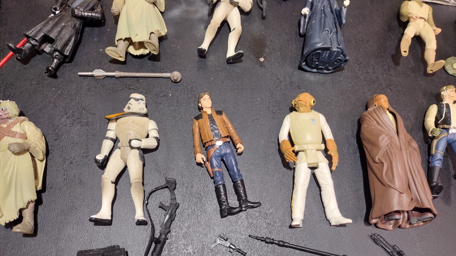 Star Wars Lot Action Figures, Weapons, Parts, Accessories, coins