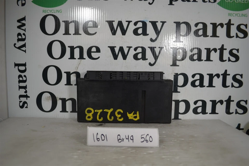 6135 9157155-01 宝马 528XI 2010 车身控制模块 16D1 560 B49 — 第 3/4 张图片