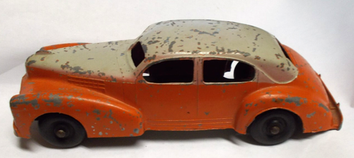 Auto giocattolo vintage Hubley pressofusa con telaio in latta