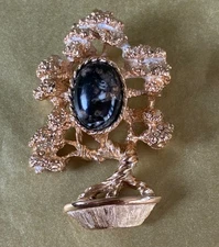 Vintage Amway Gold Tone Bonsai Tree of Life Brooch with Black Marbled Cabochon