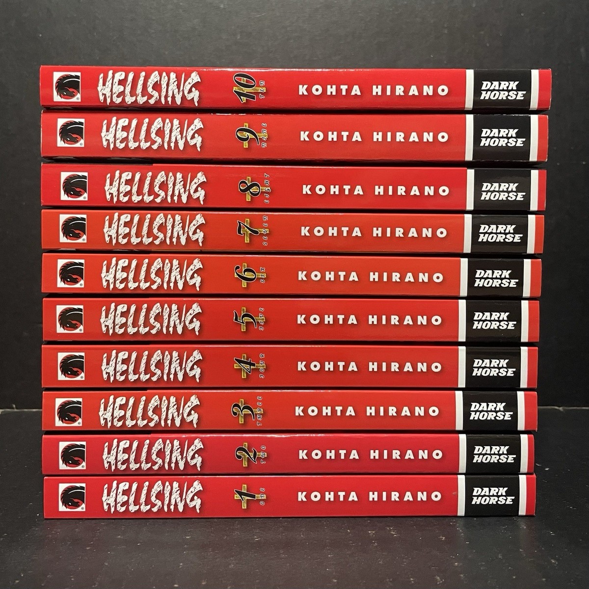 Hellsing Manga Volumes 1-10 Complete Brand New English US