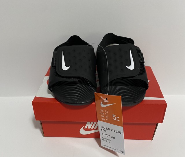 nike sandals size 5c