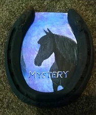 Hand painted Custom Horseshoe Name Plate For Horse Stalls