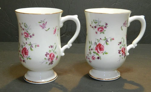 Royal Victoria Fine Bone China 8 oz Mugs Roses Gold England C63 Lot of 2 EUC