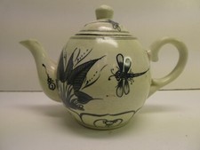 VINTAGE POTTERY TEAPOT HAND PAINTED VIETNAMESE DRAGONFLY
